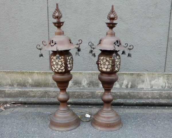 銅製灯籠