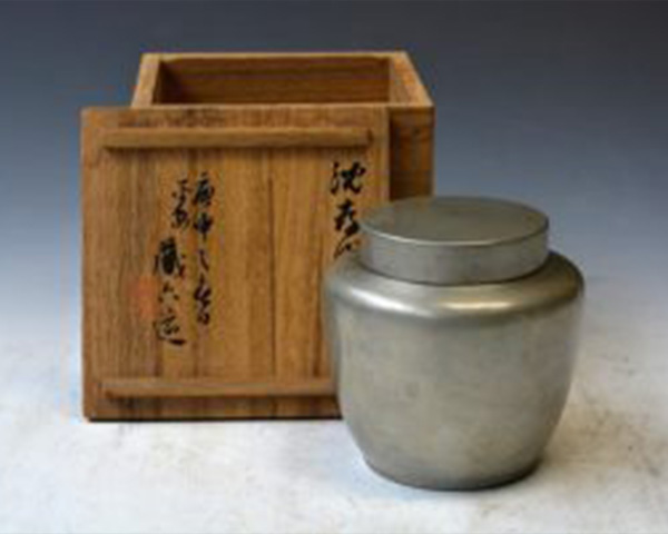 泰蔵六の茶壷